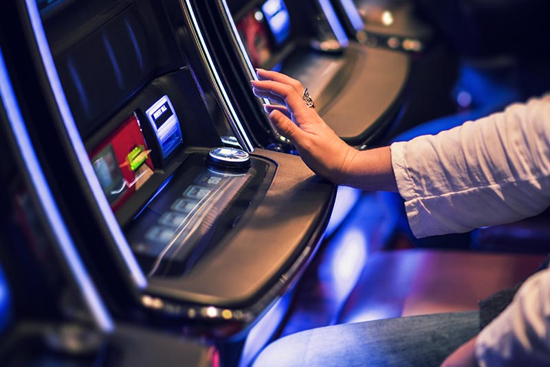 Benefits of choosing online slot games for gambling